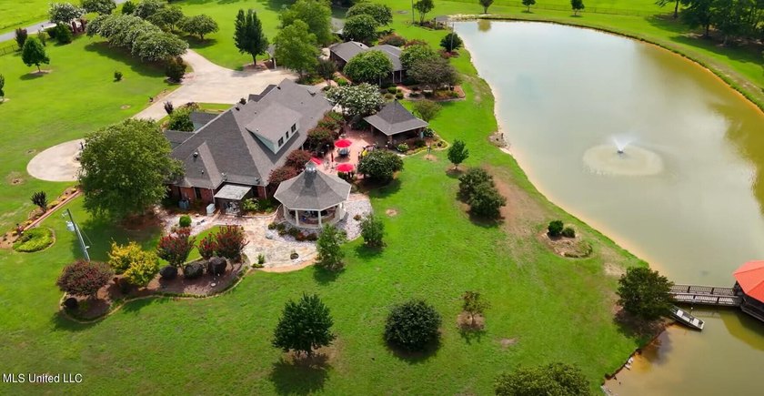NEW LOW PRICE! PLUS $25,000 to put toward rate buy down or - photo 3