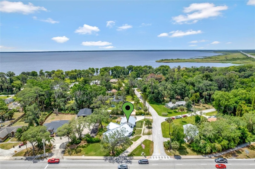 Welcome to your dream home in the heart of DeBary! This - photo 2
