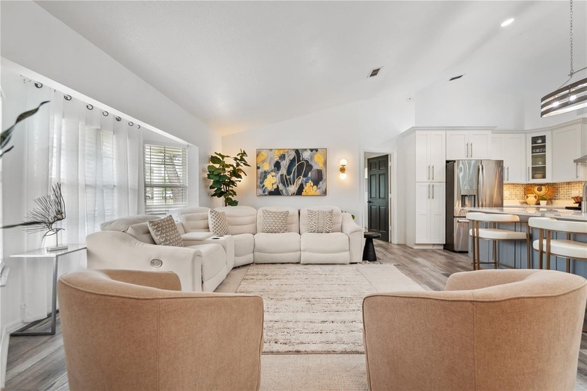 Welcome to your dream home in the heart of DeBary! This - photo 6