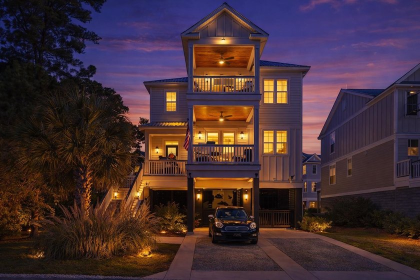Move-in-ready three-bedroom raised beach home in Marshland Park - photo 36