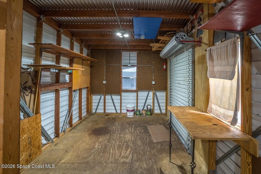 Motivated Seller!! Stop by and see this charming single family - photo 10