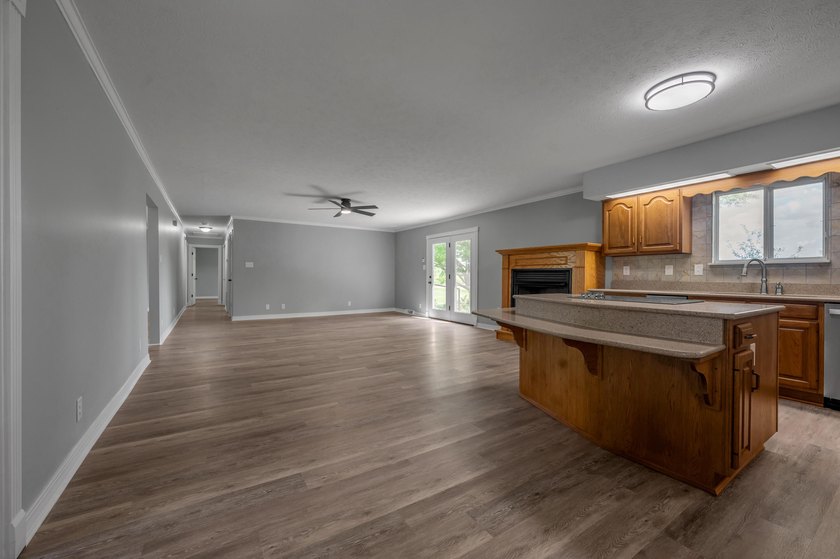 **Click on the Virtual Tour section to see the video walk - photo 15