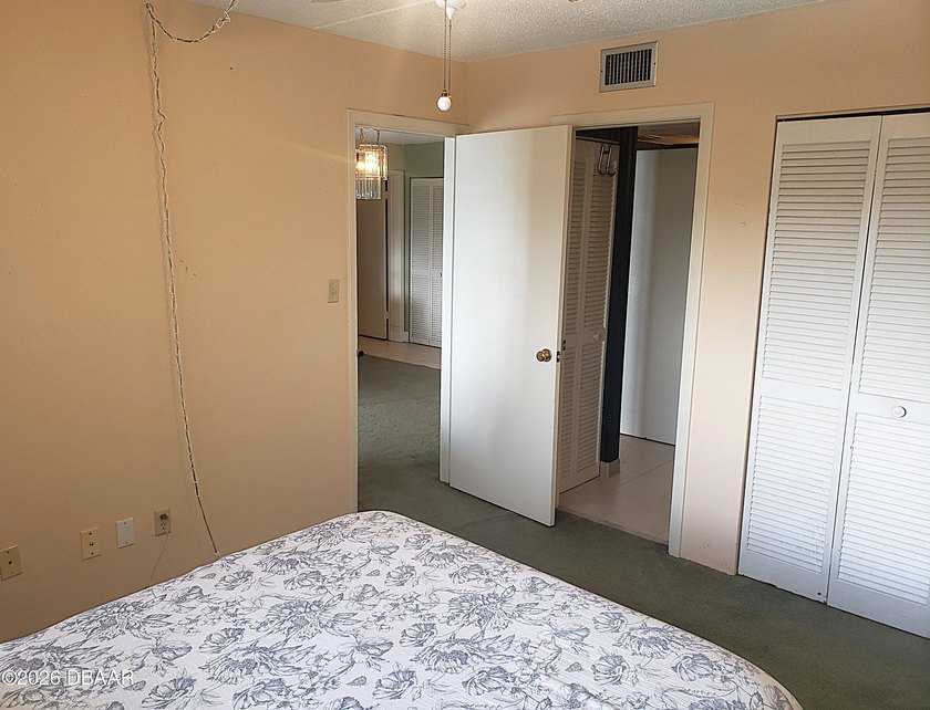 This is the LOCATION to be If YOU want to LIVE in the HEART of - photo 20