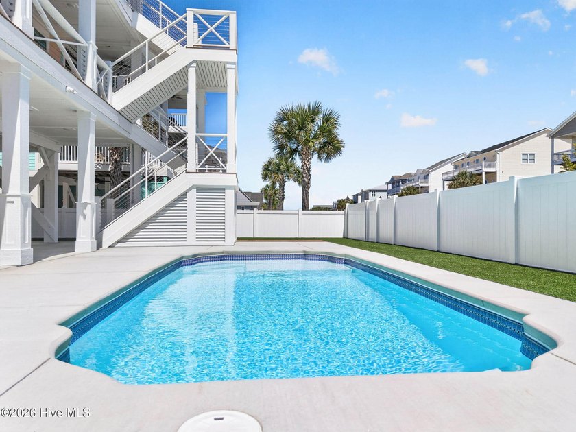 THIS IS WHAT YOU HAVE BEEN WAITING FOR!!!!! Located in the heart - photo 4