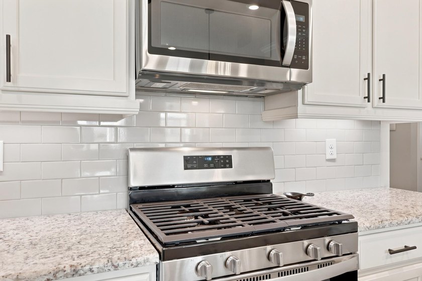 ***Open House This Weekend! Join us at 520 McAlister Drive - photo 11