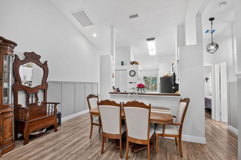 Beautiful 3 bedroom, 2 bathroom townhome with water view. See - photo 13