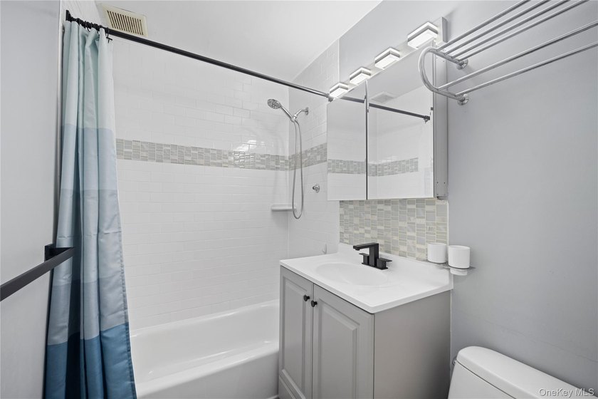 Spacious 2-bedroom, 2-bath co-op located in the desirable New - photo 13