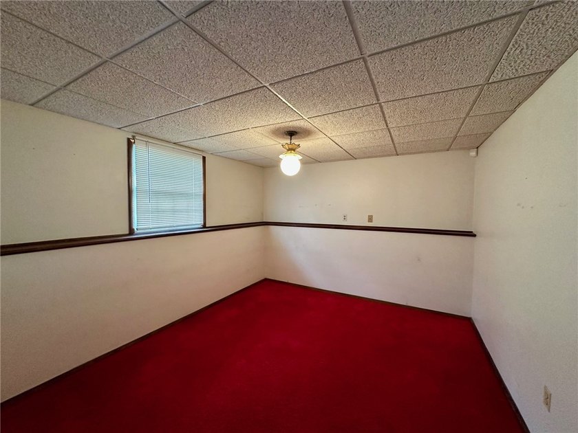 This property presents a great opportunity to build equity fast - photo 10