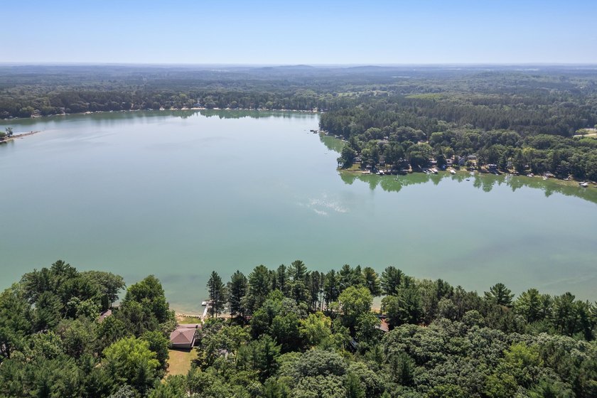 Rare opportunities like this on Pleasant Lake don't come around - photo 27