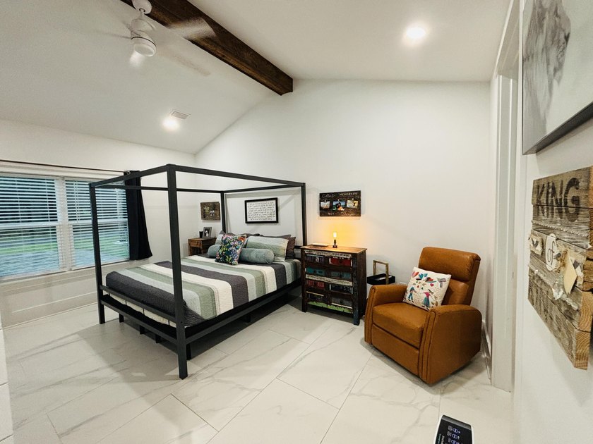 Discover the perfect blend of coastal charm and modern luxury at - photo 29