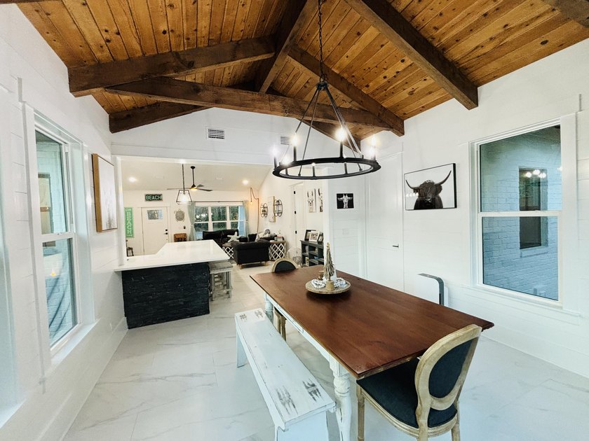 Discover the perfect blend of coastal charm and modern luxury at - photo 33
