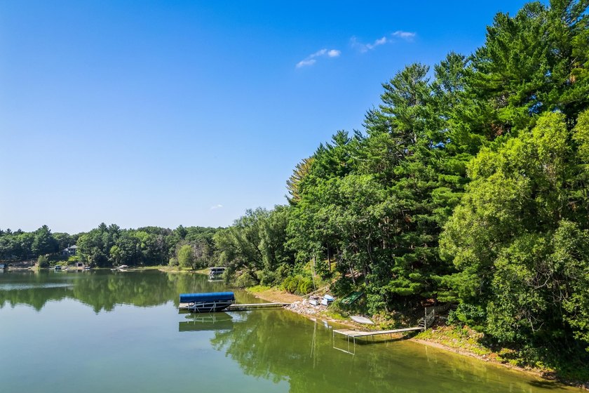 Rare opportunities like this on Pleasant Lake don't come around - photo 41