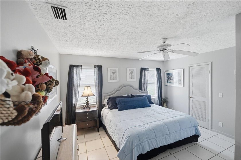 Welcome home to this beautifully maintained and thoughtfully - photo 19