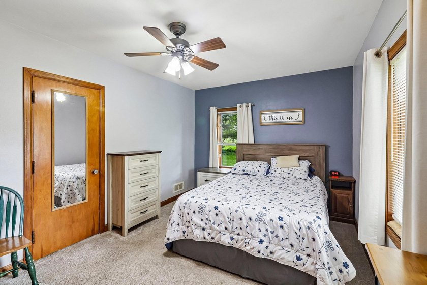 Enjoy a private feel on a spacious lot with this wonderful - photo 26