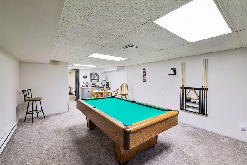 Enjoy a private feel on a spacious lot with this wonderful - photo 27