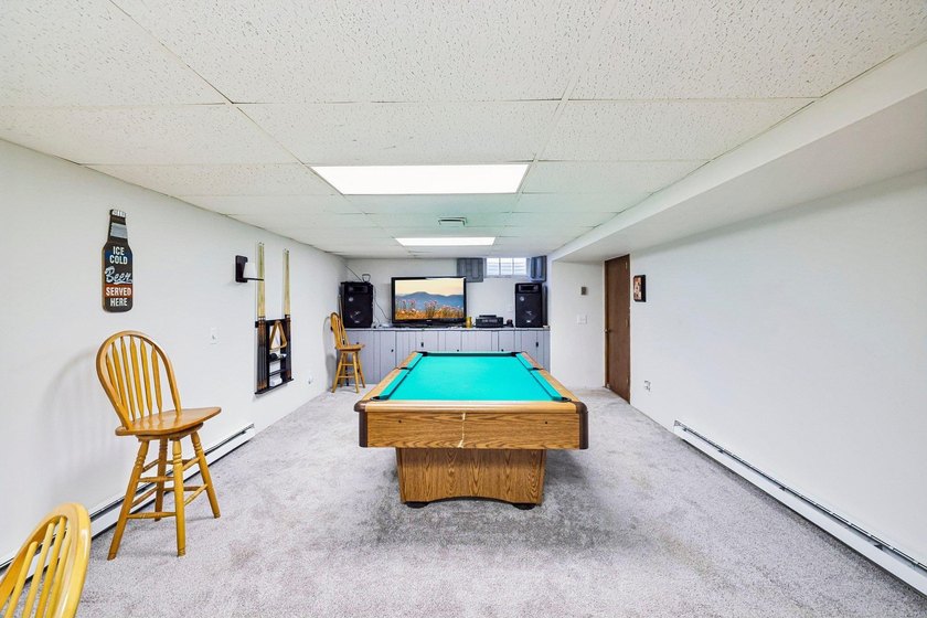 Enjoy a private feel on a spacious lot with this wonderful - photo 31