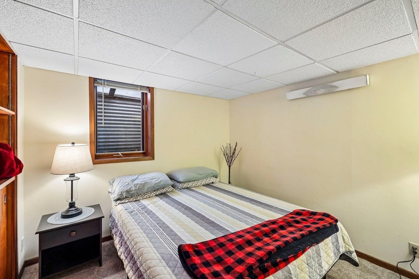 Enjoy a private feel on a spacious lot with this wonderful - photo 35
