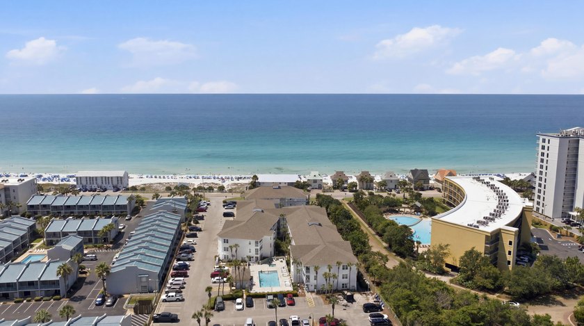 Welcome to this charming ground floor Gulfview condo. Such - photo 31