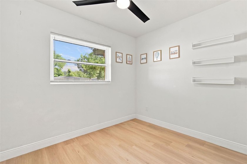 A rare opportunity in Meadowlawn: a fully remodeled 4-bedroom - photo 31