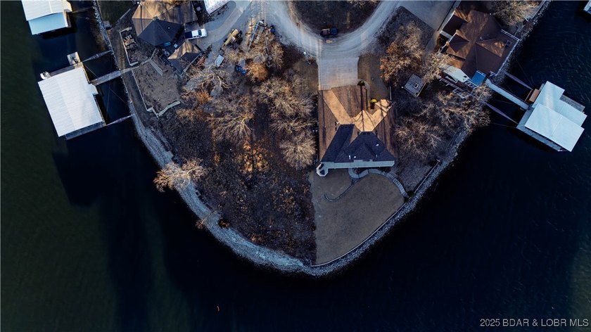 This rare double lakefront lot offers unbeatable panoramic views - photo 5