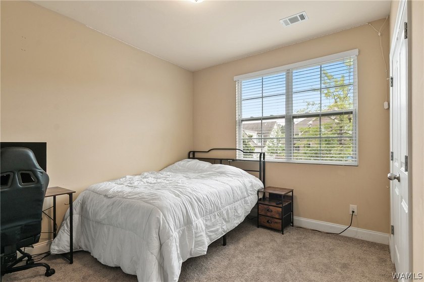 Welcome to spacious living in Neptunes Cove at The Lakes of - photo 3