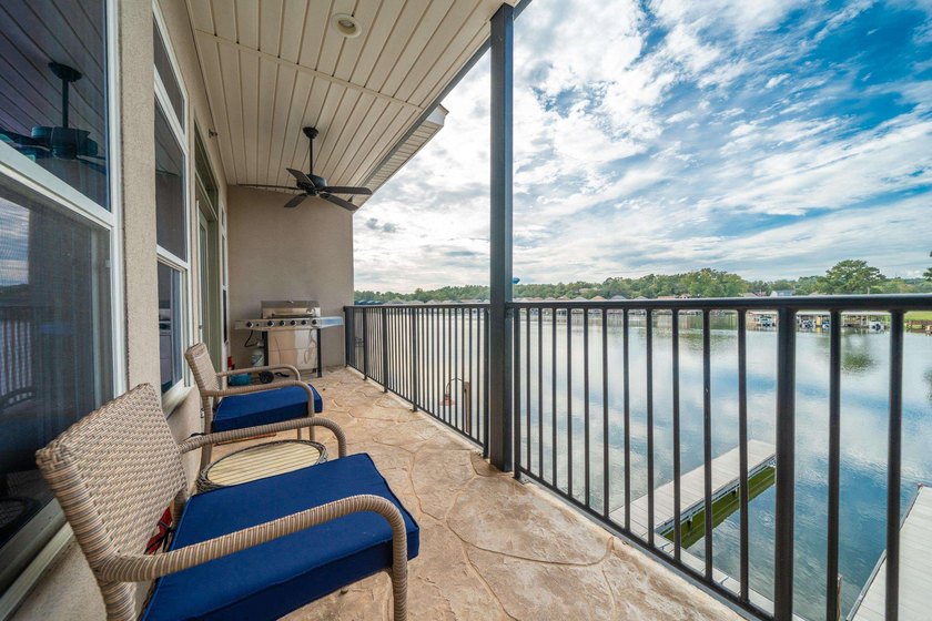 Discover the very best of lake life on Lake Hamilton at 532 - photo 29