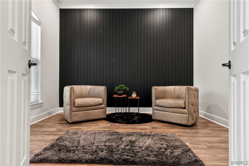 Beautifully remodeled with every square inch thoughtfully - photo 8