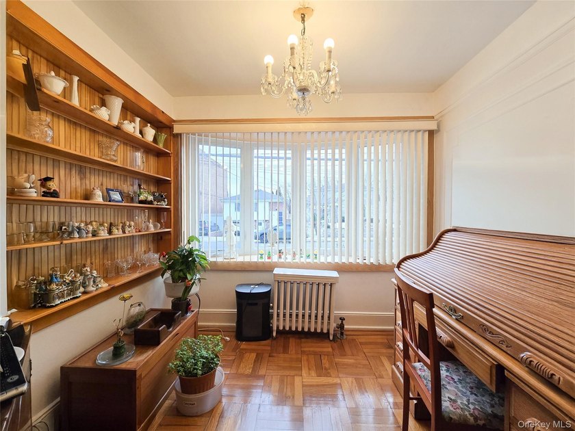 Prime Whitestone opportunity in R3A zoning! Detached Brick - photo 8