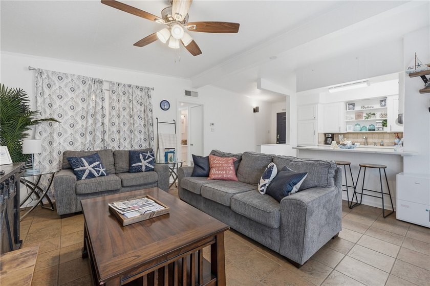 Charming 3-bedroom, 1.5-bath home currently operating as a - photo 6