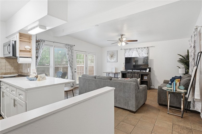 Charming 3-bedroom, 1.5-bath home currently operating as a - photo 8