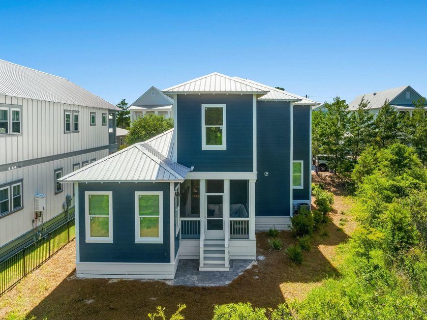 Stunning 4-Bedroom Beach House with Golf Cart - Coastal Living - photo 36