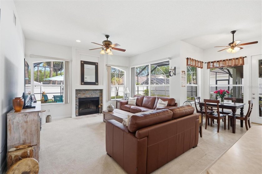 Virtually Staged. Only 1 photo is virtually staged. This home - photo 16