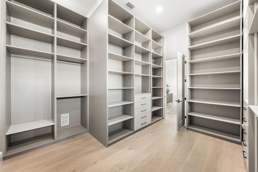 Recently completed and fully move-in ready, 75 N Southern Cross - photo 33