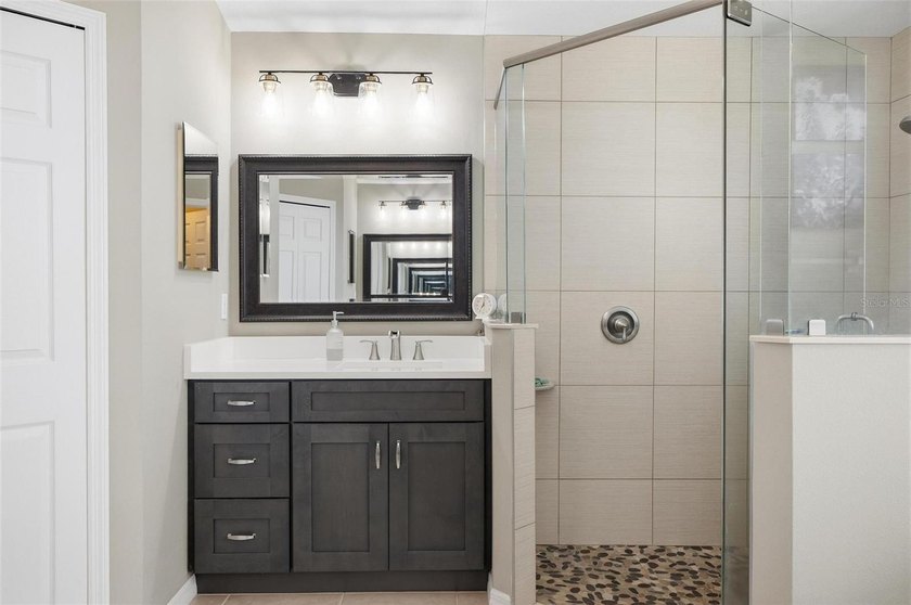 Virtually Staged. Only 1 photo is virtually staged. This home - photo 42