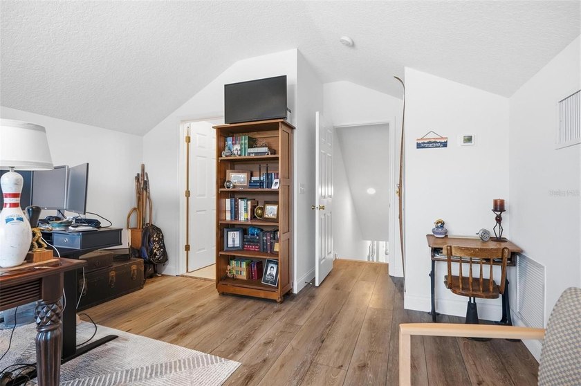 Virtually Staged. Only 1 photo is virtually staged. This home - photo 50