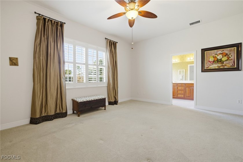 Rarely available courtyard home with private pool, spa, and - photo 17