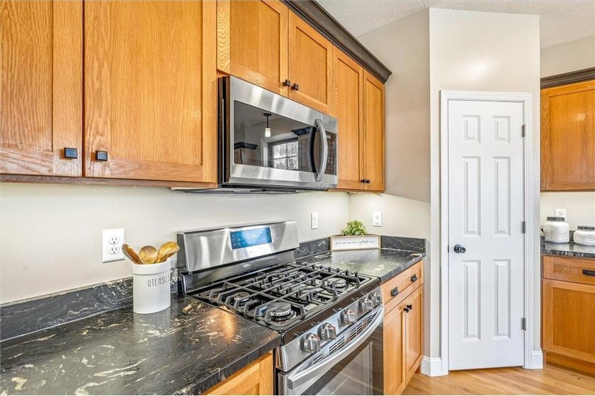 Private 9+ acre retreat bordering Wild River State Park with a - photo 11
