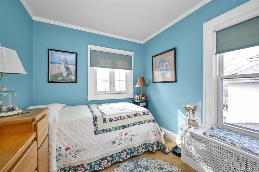 Location ! Location ! North Flushing Colonial on 4400 Sqft - photo 9