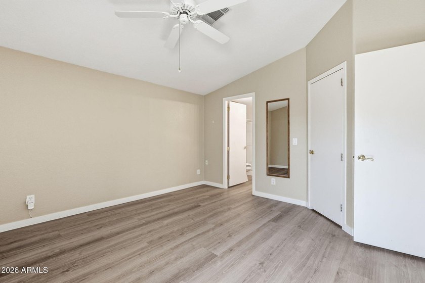 THIS IS IT!!! Updated, Corner Lot, MOVE IN READY beauty with - photo 12