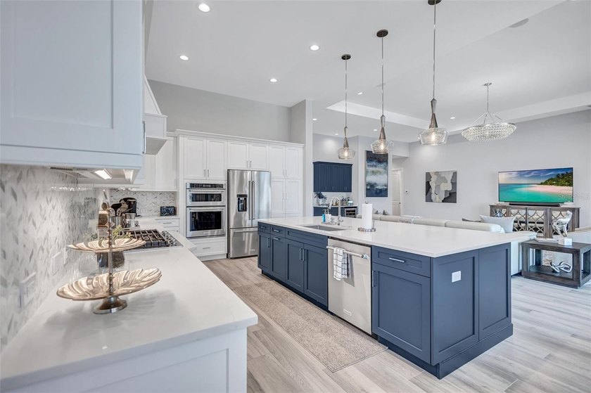 Under contract-accepting backup offers. Experience the absolute - photo 26