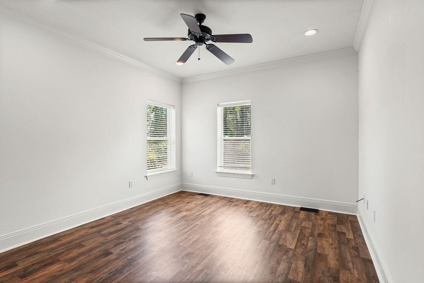 An elegantly crafted cottage, this two-story home in Santa Rosa - photo 27