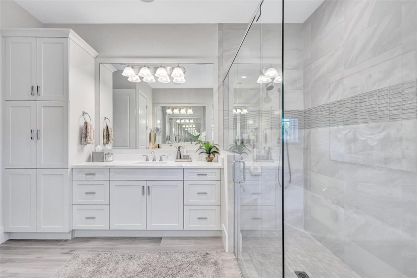 Under contract-accepting backup offers. Experience the absolute - photo 37