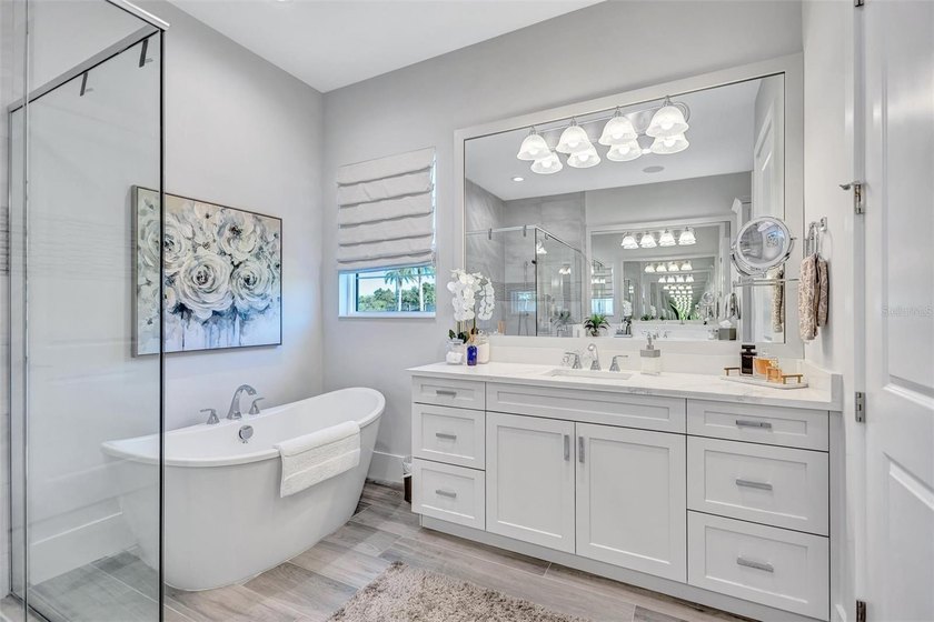 Under contract-accepting backup offers. Experience the absolute - photo 38