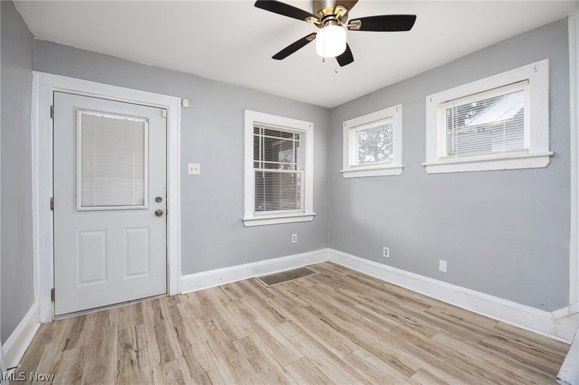 Welcome to 19307 Kildeer Avenue in Cleveland! 3 bedrooms, 1 1/2 - photo 11