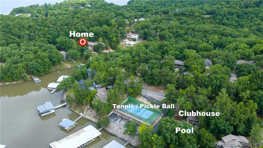 Inviting Lake Home in prestigous Foxhead Shores Estates brings - photo 39