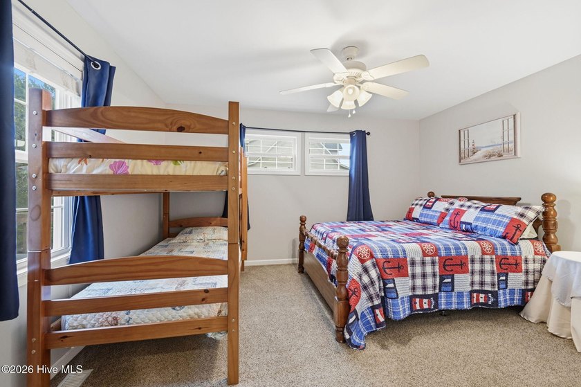 DECKed Out in Coastal Style and Comfort! Welcome to this - photo 17