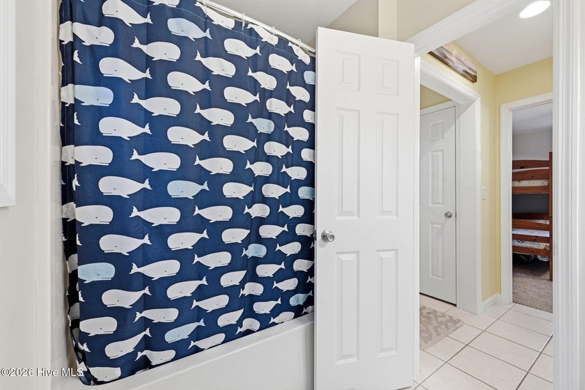 DECKed Out in Coastal Style and Comfort! Welcome to this - photo 20