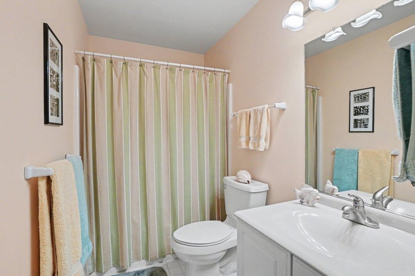 Don't miss this hidden gem offering a rare package deal that - photo 22