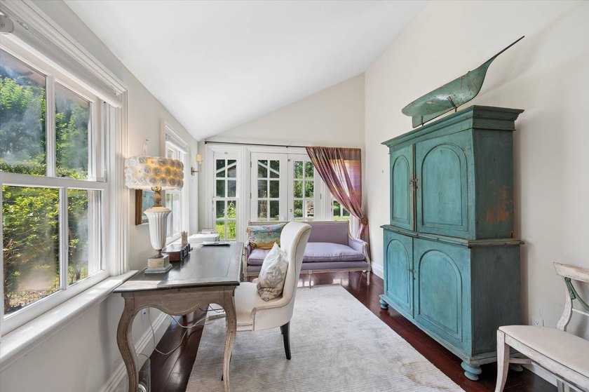Rich in history and beautifully updated for modern living, this - photo 14