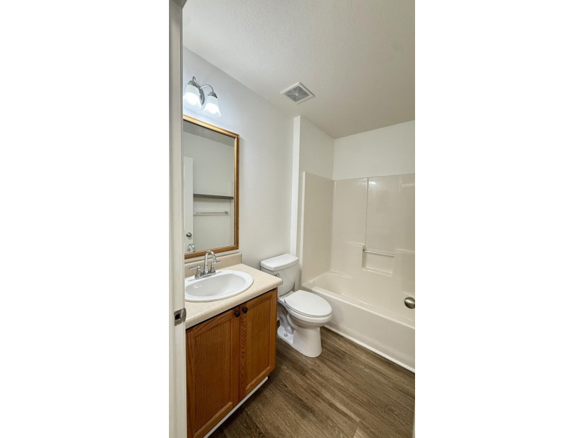 Welcome to this beautifully updated 2-bedroom, 2-bath townhouse - photo 20